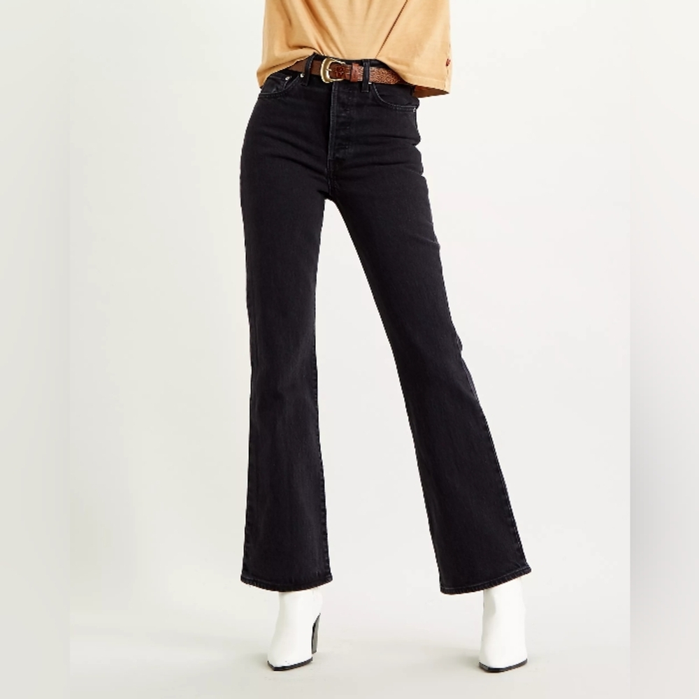 Levi' Premium Ribcage Bootcut Women's Jeans